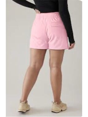 Women's Athleta Boundless Athletic Shorts M Pink